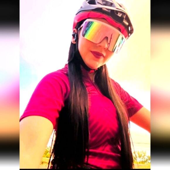Sports Sunglasses - Picture 1 of 7